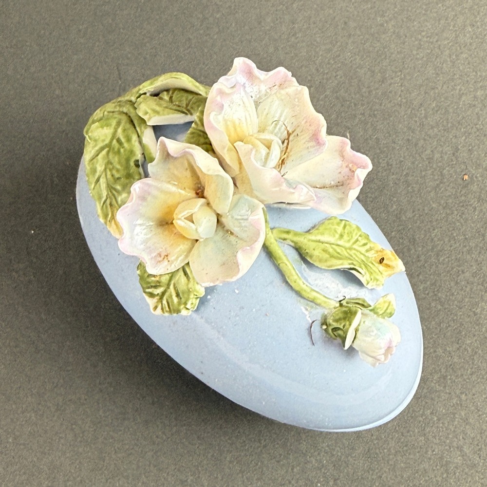 Ceramic Easter Egg 4" Trinket Box Set of 4 Blue Cream Floral Decor - Picture 8 of 16